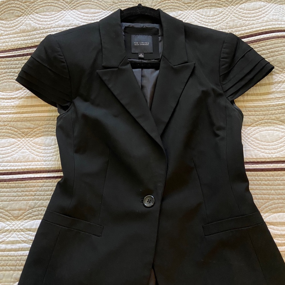 Women’s Black Blazer/suit jacket